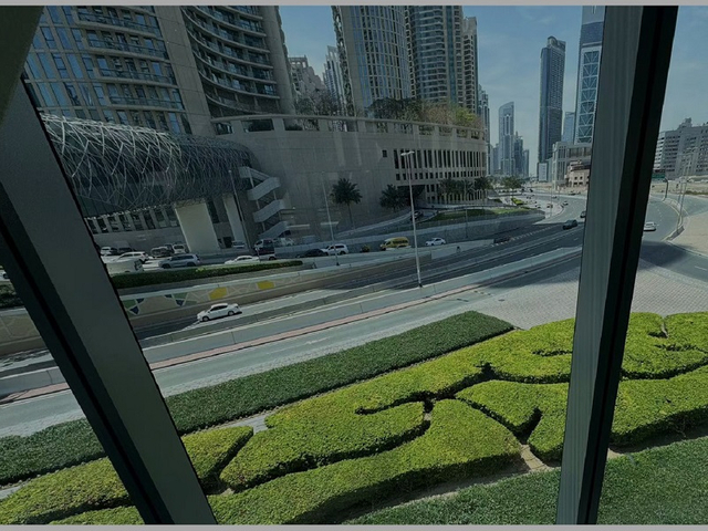 005-06 products are suitable for areas that require heat insulation and cooling. They have the functions of super hydrophilicity, antistatic, heat insulation and cooling, high light transmittance, etc., and can be used in glass curtain walls and some energy-saving buildings.